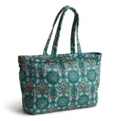 Vera Bradley Hathaway Tote : Disney Princesses 13 Vera Bradley Hathaway Tote : Disney Princesses -Occasionally Yours Gifts 5151121103 V1