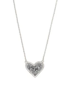 Ari Heart Short Pendant Necklace