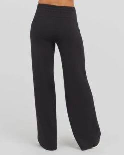 Spanx Airessentials Wide Leg Pant -Occasionally Yours Gifts Spanx Airessentials Wide Leg Pant Very Black 7