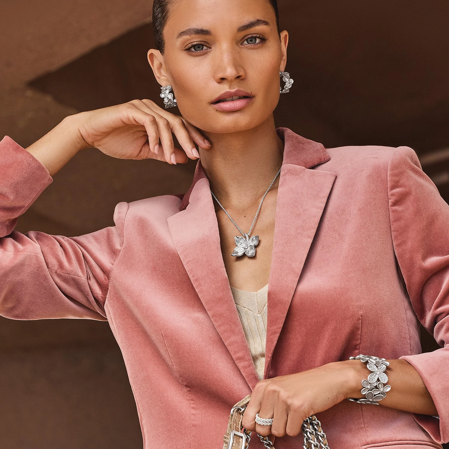 Everbloom Flower Necklace 5 Everbloom Flower Necklace - Image 5