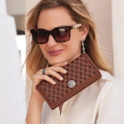 Ferrara La Bellezza Slim Folio Wallet 7 Ferrara La Bellezza Slim Folio Wallet -Occasionally Yours Gifts brighton ferrara la bellezza slim folio wallet russet 4