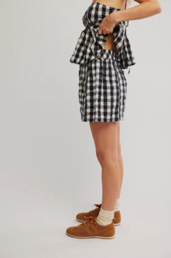 FREE PEOPLE Get Free Seersucker Pull -Occasionally Yours Gifts fp get free seersucker pull black combo 3