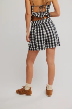 FREE PEOPLE Get Free Seersucker Pull -Occasionally Yours Gifts fp get free seersucker pull black combo 4