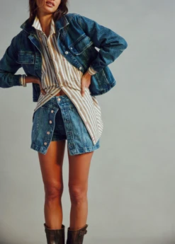 FREE PEOPLE Jade Denim Jacket 23 FREE PEOPLE Jade Denim Jacket -Occasionally Yours Gifts fp jade denim jacket high dive 8