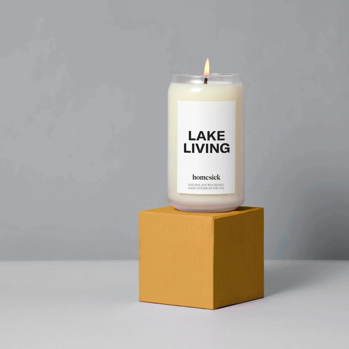 Lake Living Candle 3 Lake Living Candle - Image 3