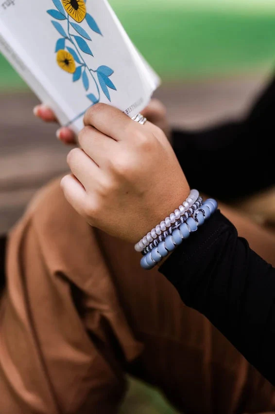 Hair Tie Pack 4 Hair Tie Pack - Image 4