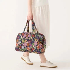 Vera Bradley Miramar Weekender : Power The Force Floral 9 Vera Bradley Miramar Weekender : Power The Force Floral -Occasionally Yours Gifts vb star wars miramar weekender power theforce floral 3