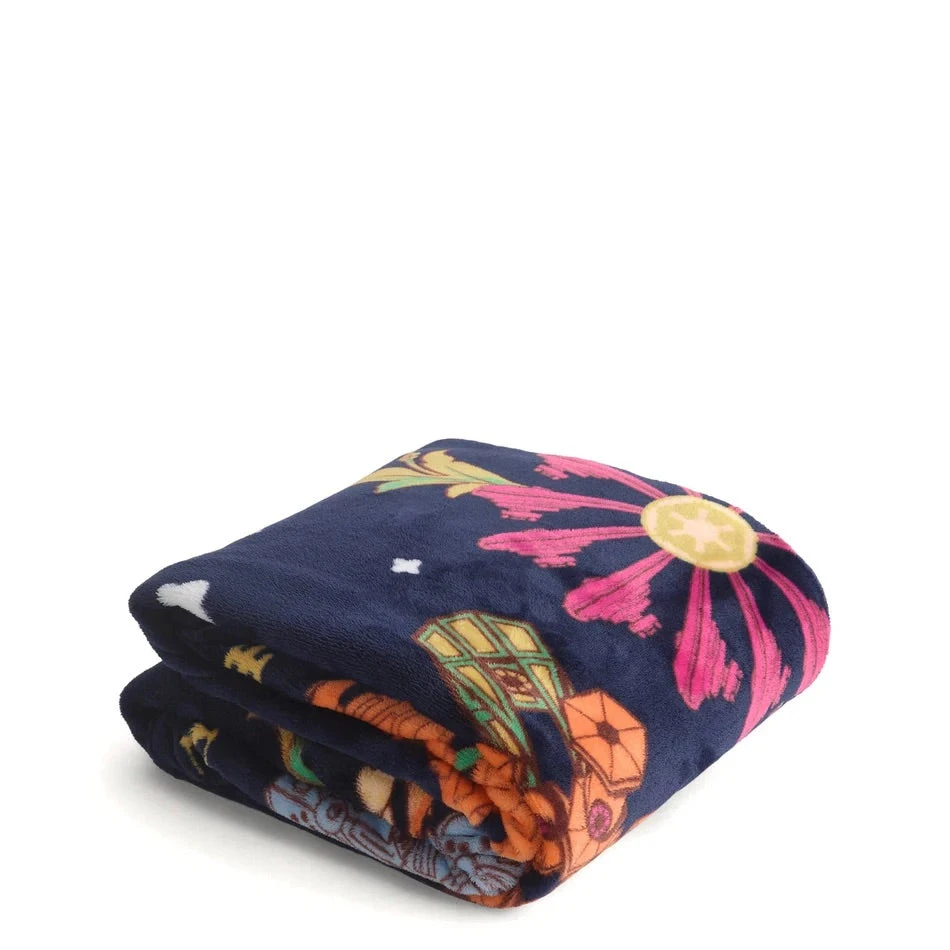 Vera Bradley Plush Throw Blanket : Power The Force Floral 2 Vera Bradley Plush Throw Blanket : Power The Force Floral - Image 2